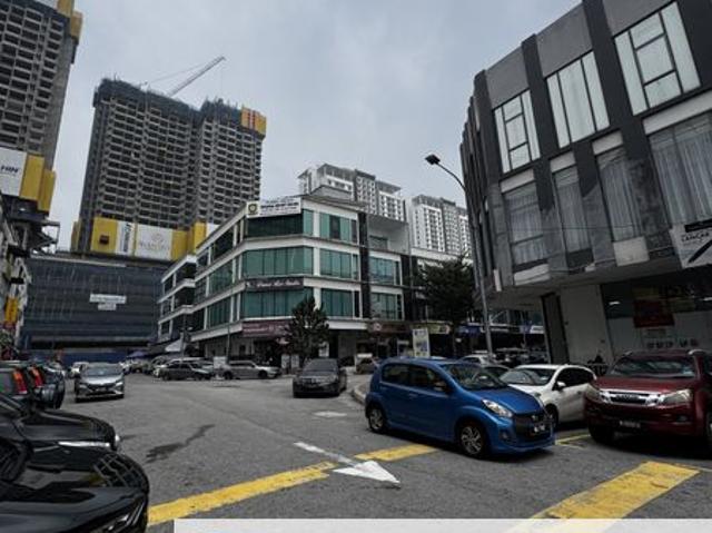 Shop for sale in Puchong, Majlis Bandaraya Subang Jaya
