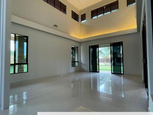 House for sale in Bandar Kinrara 5, Majlis Bandaraya Subang Jaya