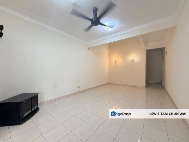 House for sale in Petaling, Subang Jaya