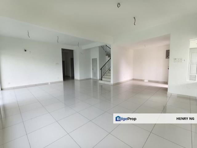 House for sale in Bandar Laguna Merbok, Carpenter River