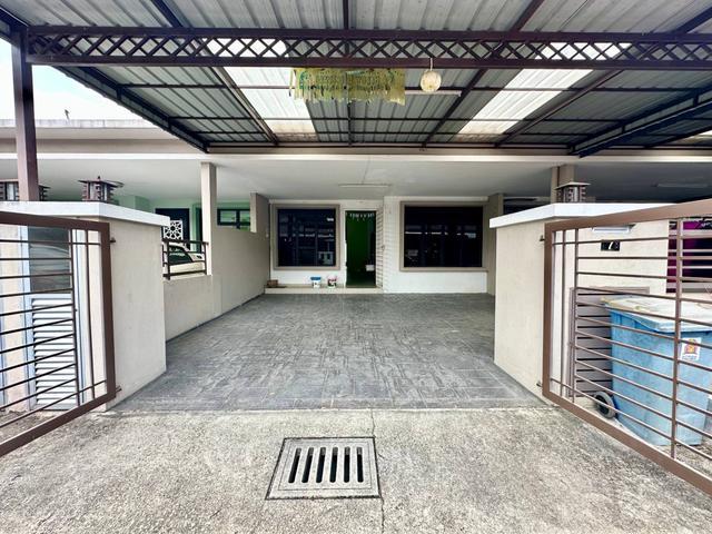 Terraced House for sale in Banting, Selangor