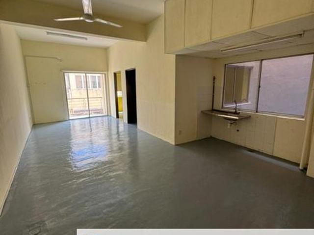 Shop for sale in Kajang, Langat