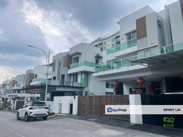 House for rent in Kajang, Langat