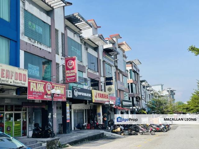 Shop for rent in Kajang, Langat