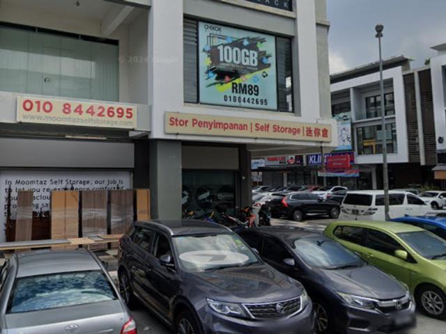 Shop for rent in Kajang, Langat