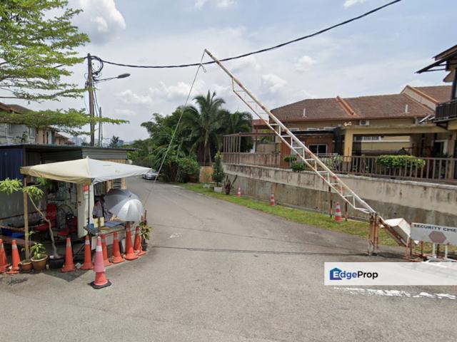 House for sale in Kajang, Langat