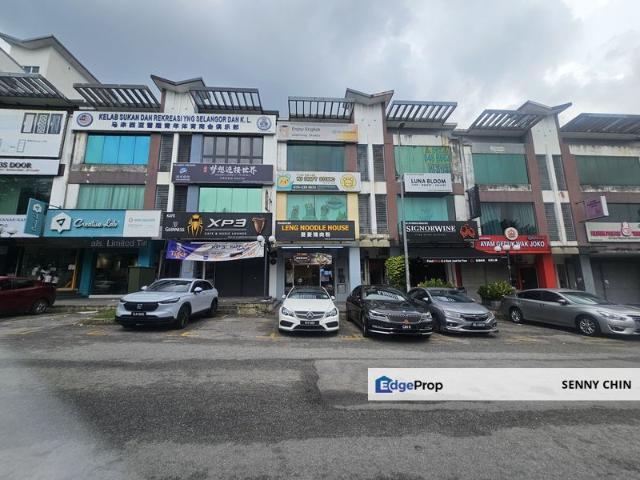 Shop for rent in Kajang, Langat