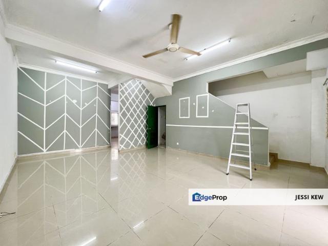 House for sale in Kajang, Langat
