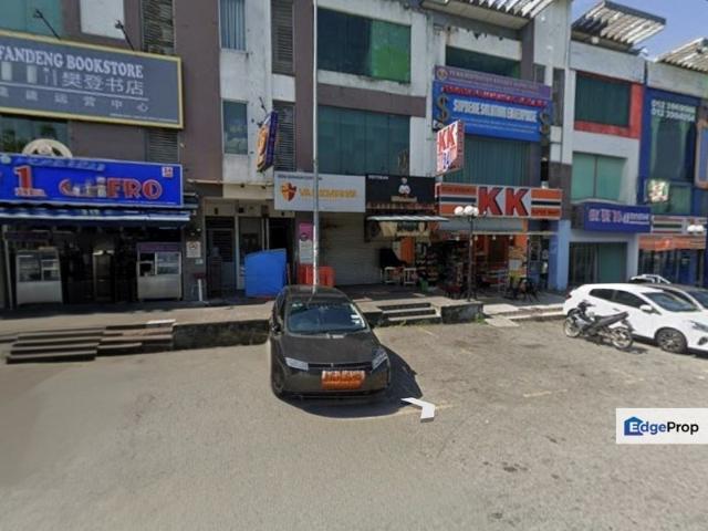 Shop for rent in Kajang, Langat