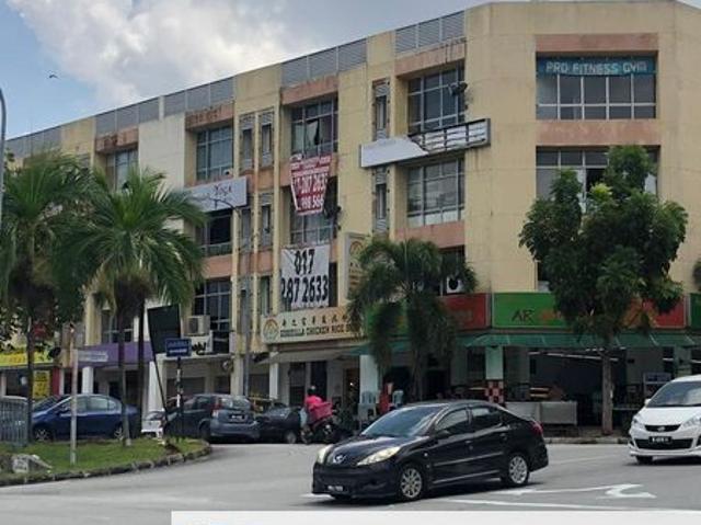 Shop for sale in Kajang, Langat