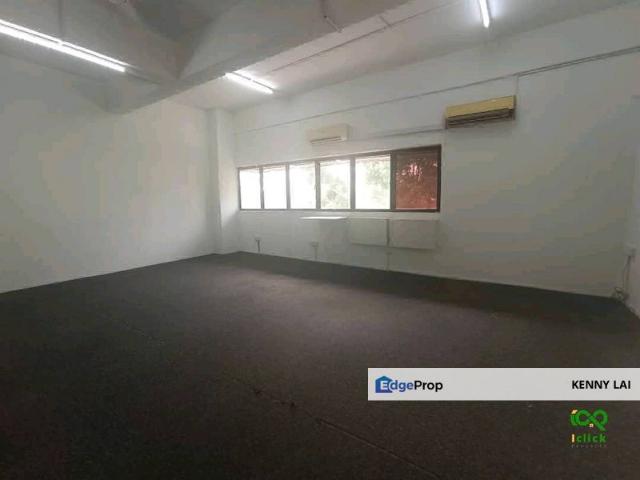 Shop for rent in Kajang, Langat