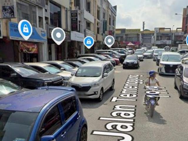 Shop for rent in Kajang, Langat