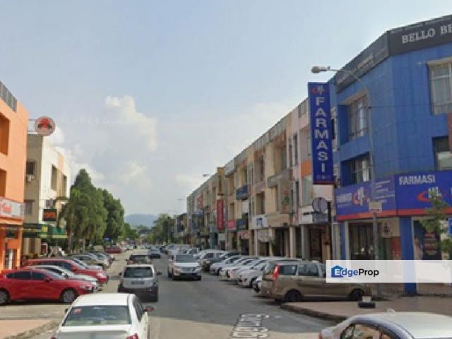 Shop for sale in Kajang, Langat