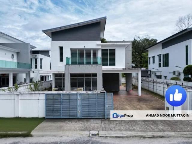 House for sale in Kajang, Langat