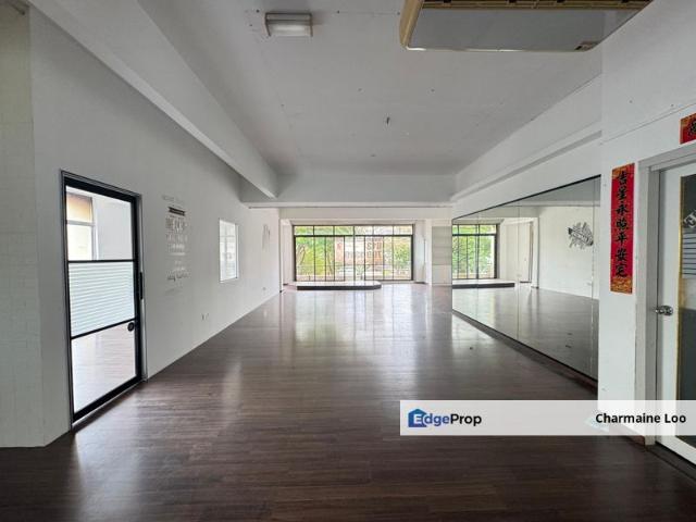 Shop for rent in Kajang, Langat