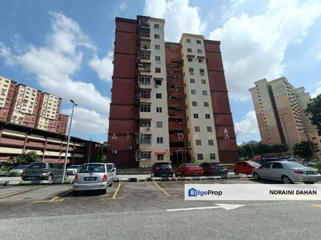 Flat for sale in Kajang, Langat