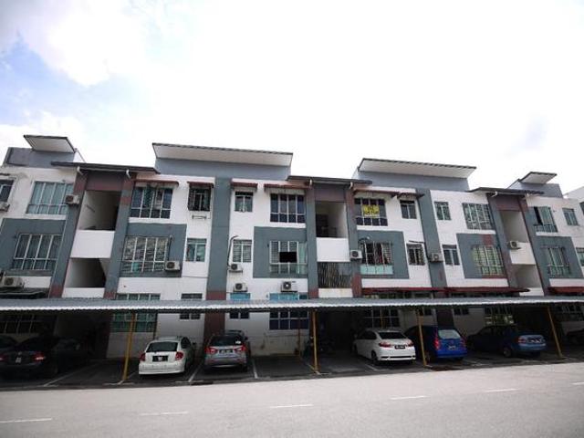 Townhouse for sale in Kajang, Langat