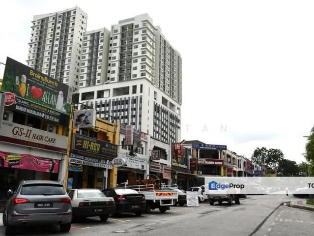 Shop for rent in Bandar Menjalara, Kuala Lumpur