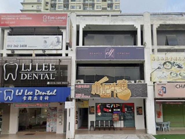 Shop for sale in Bandar Menjalara, Kepong