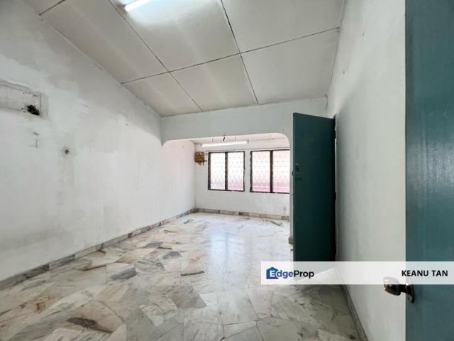 House for sale in Country Heights Damansara, Kuala Lumpur