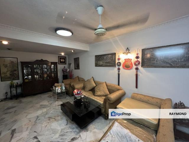 House for sale in Country Heights Damansara, Kuala Lumpur