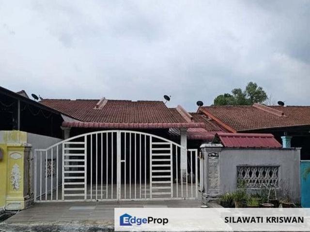 House for sale in Rompin, Muadzam Shah