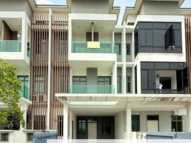 House for sale in Tanjong Sepat, Selangor