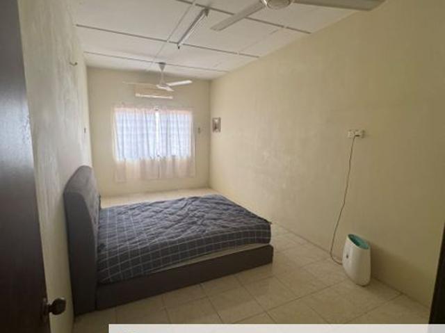 House for sale in Tanjong Sepat, Selangor