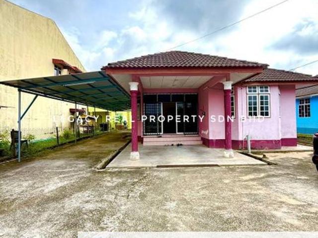 House for sale in Simpang 4 Dalam Kemunting, Pasir Puteh