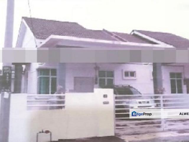 House for sale in Bandar Permata Lunas, Lunas