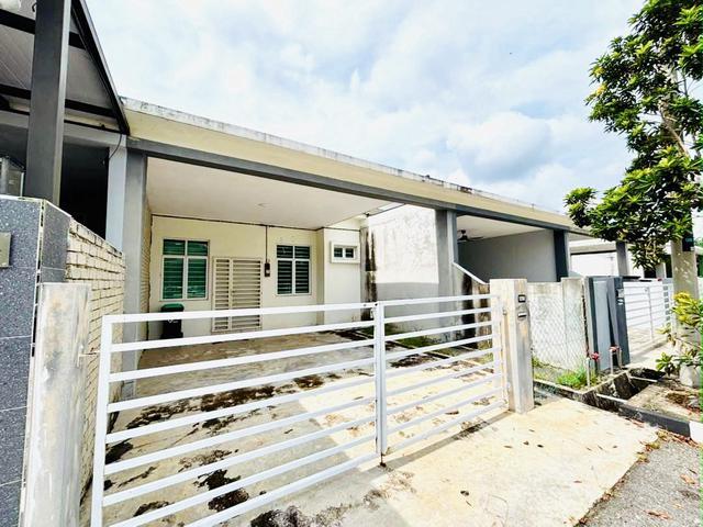 Terraced House for sale in Lunas, Kedah