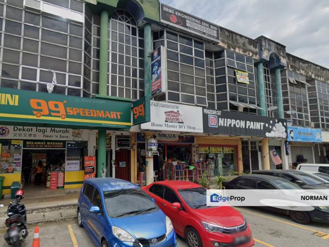 Shop for sale in Petaling, Alam Impian