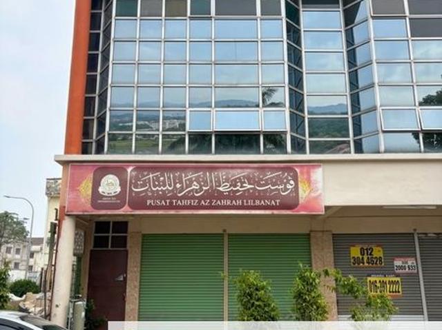 Shop for sale in Shah Alam, Petaling