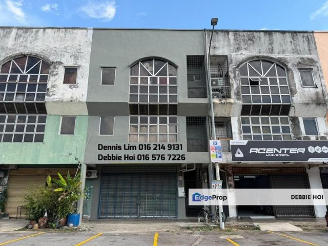 Shop for rent in Petaling, Damansara Damai