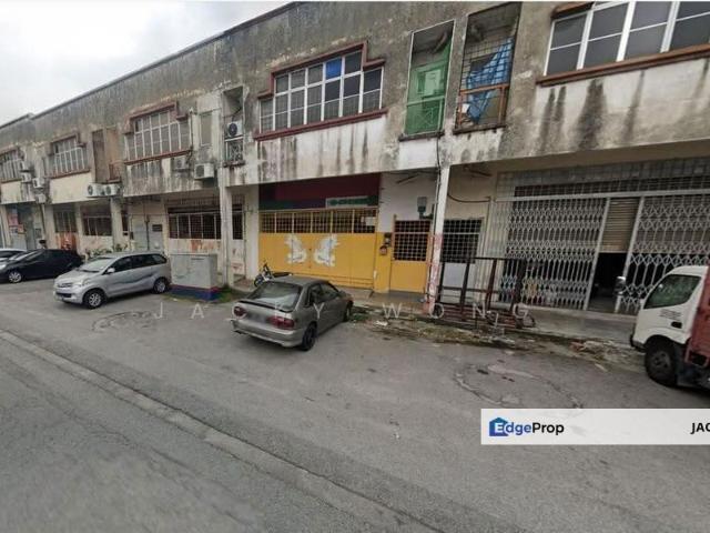 Warehouse for rent in Seksyen U5, Shah Alam