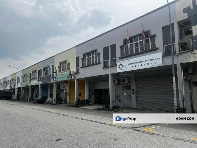 Warehouse for sale in Petaling, Alam Impian