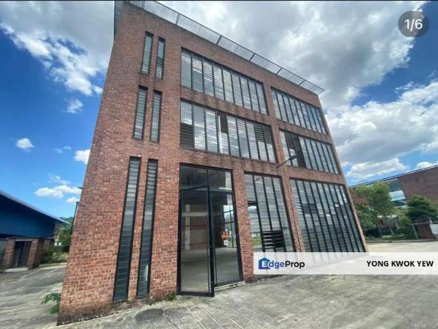 Warehouse for rent in Petaling, Alam Impian