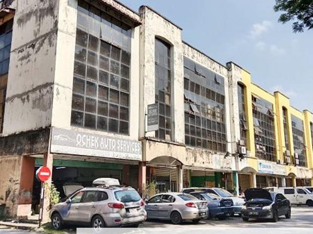 Shop for sale in Petaling, Alam Impian