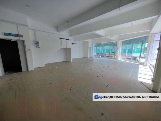 Shop for rent in Sendayan Village, Negeri Sembilan