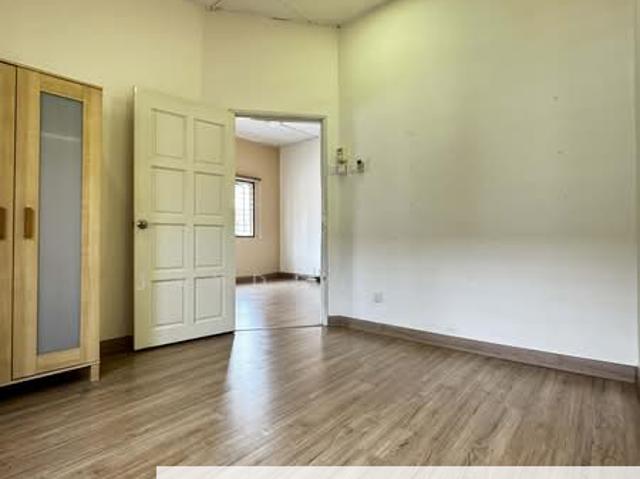 House for sale in Petaling, Subang Jaya