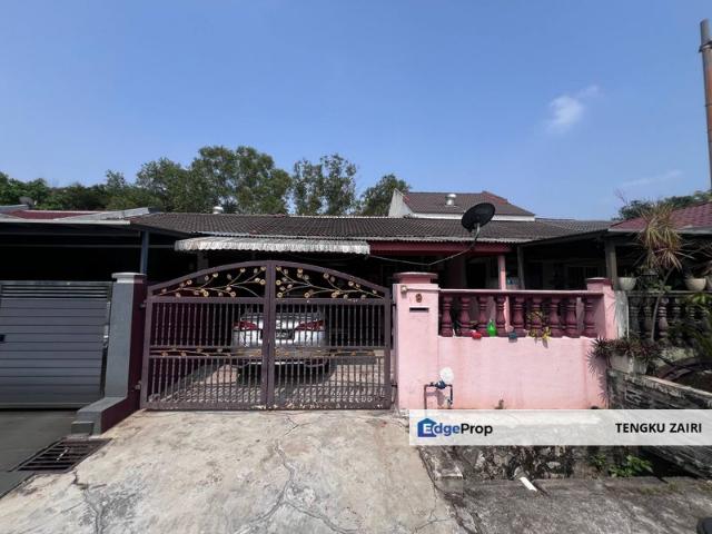 House for sale in Puchong, Majlis Bandaraya Subang Jaya