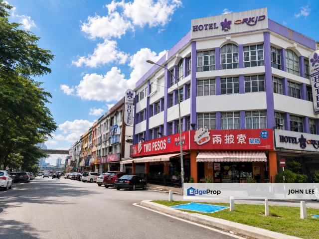 Shop for rent in Petaling, Subang Jaya