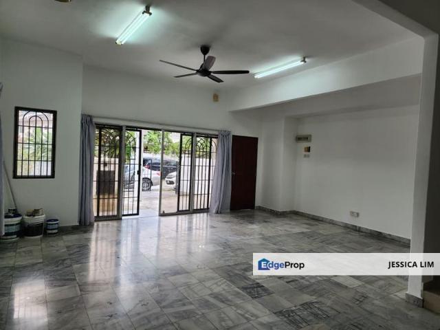 House for sale in Puchong, Majlis Bandaraya Subang Jaya