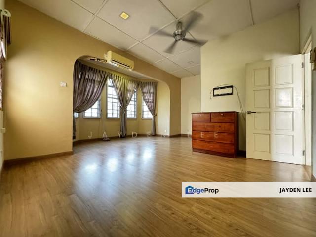 House for sale in Petaling, Subang Jaya