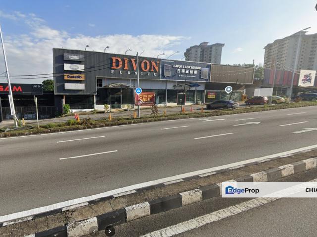 Warehouse for rent in Puchong, Majlis Bandaraya Subang Jaya