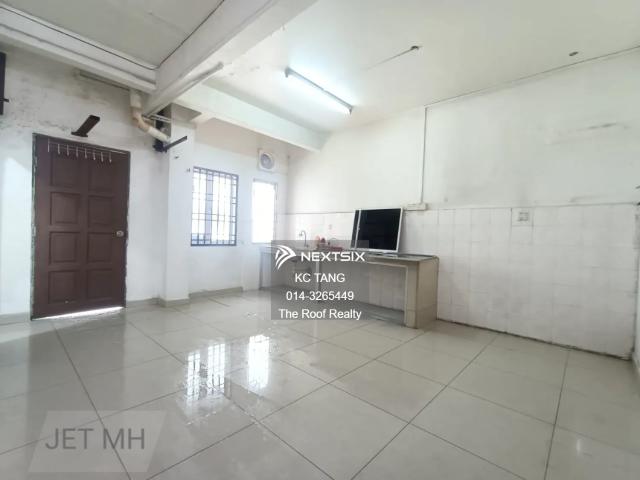 Shop for rent in Petaling, Subang Jaya