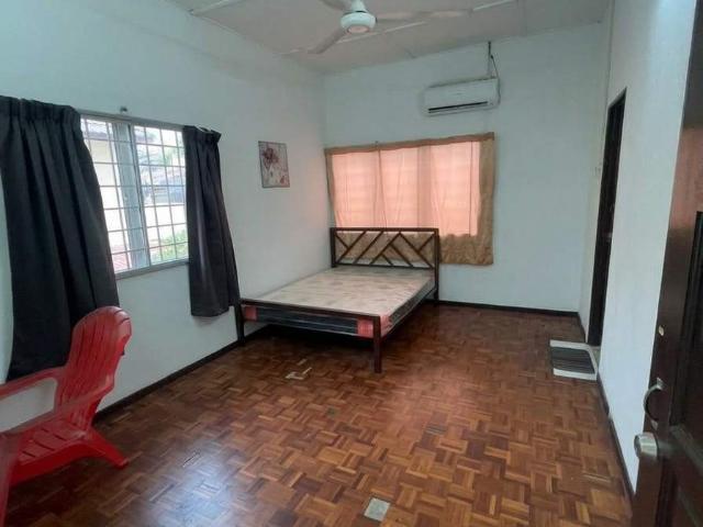Room for rent in Puchong, Majlis Bandaraya Subang Jaya