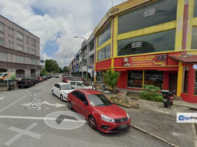 Shop for rent in Kampung Batu 14, Puchong, Majlis Bandaraya Subang Jaya