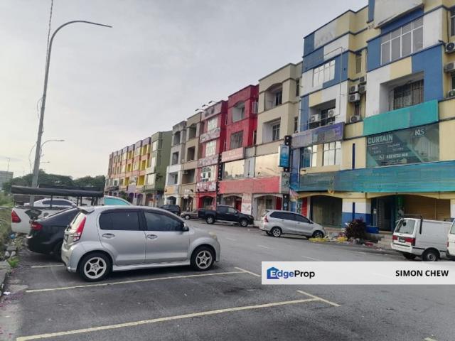 Shop for rent in Petaling, Subang Jaya