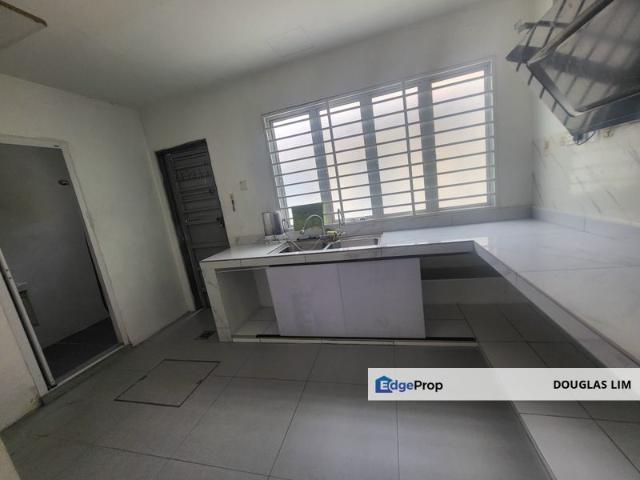 House for sale in Puchong, Majlis Bandaraya Subang Jaya
